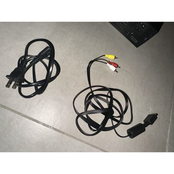 Sony PlayStation 2 PS2 Fat Console SCPH-30001 Ac/av Cords Madden 2005 + Receiver - Picture 8 of 13